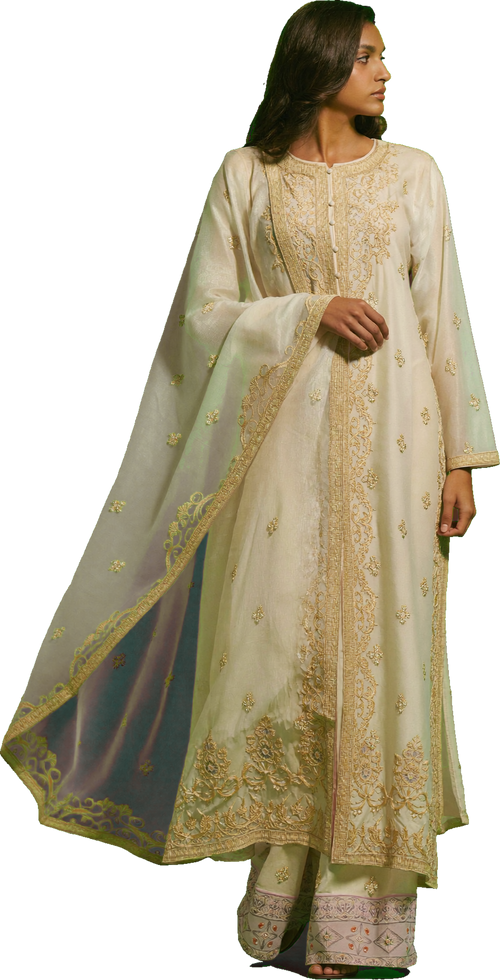 ARAAF Ivory Noor kaftan model transparent cutout